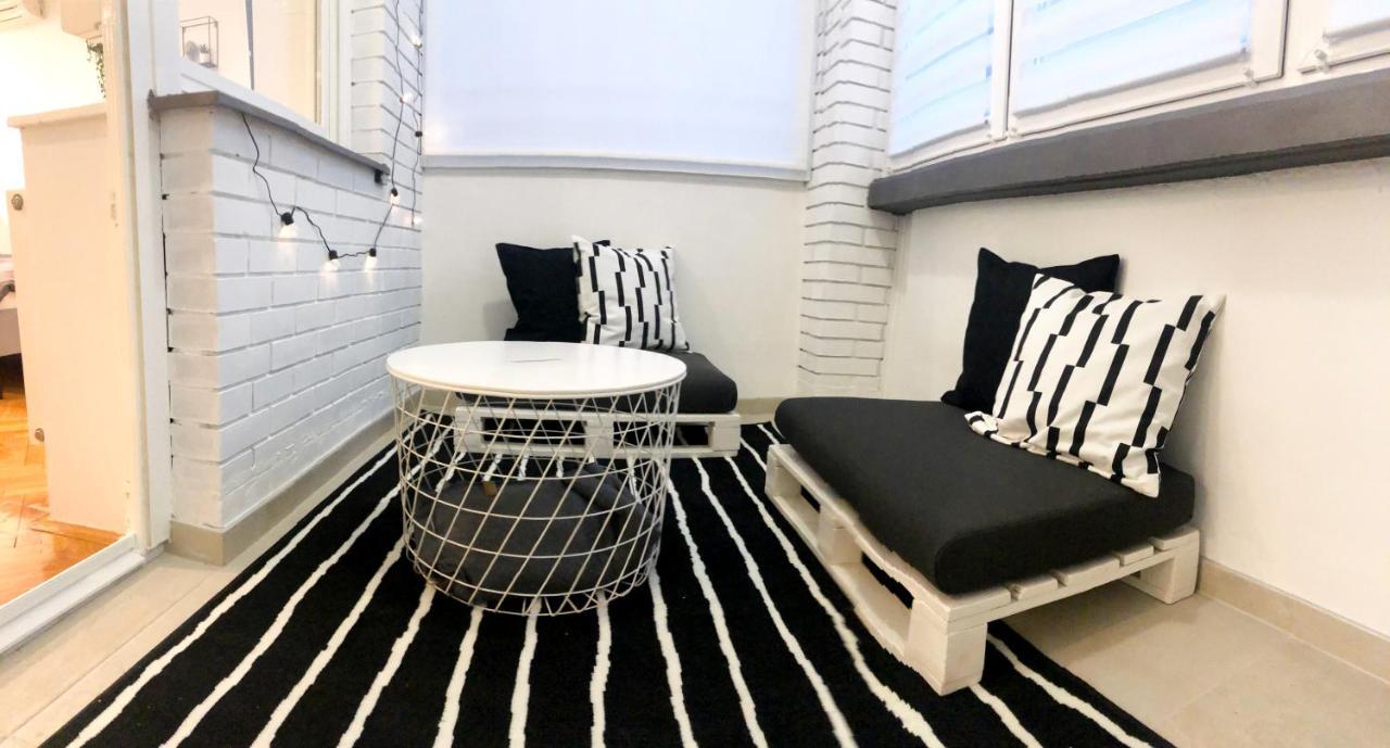 Promo - Flora Apartment Novi Sad Ngoại thất bức ảnh