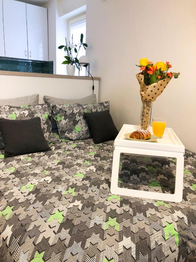 Promo - Flora Apartment Novi Sad Ngoại thất bức ảnh