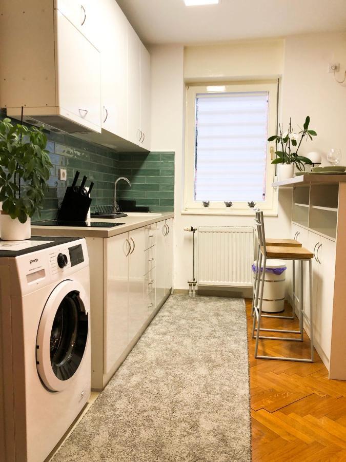 Promo - Flora Apartment Novi Sad Ngoại thất bức ảnh